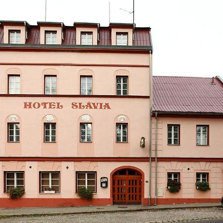 Hotel Slavie Klášterec nad Ohří Buitenkant foto